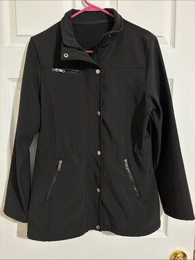 Women’s Black Softshell Jacket - Classic Lightweight Coat